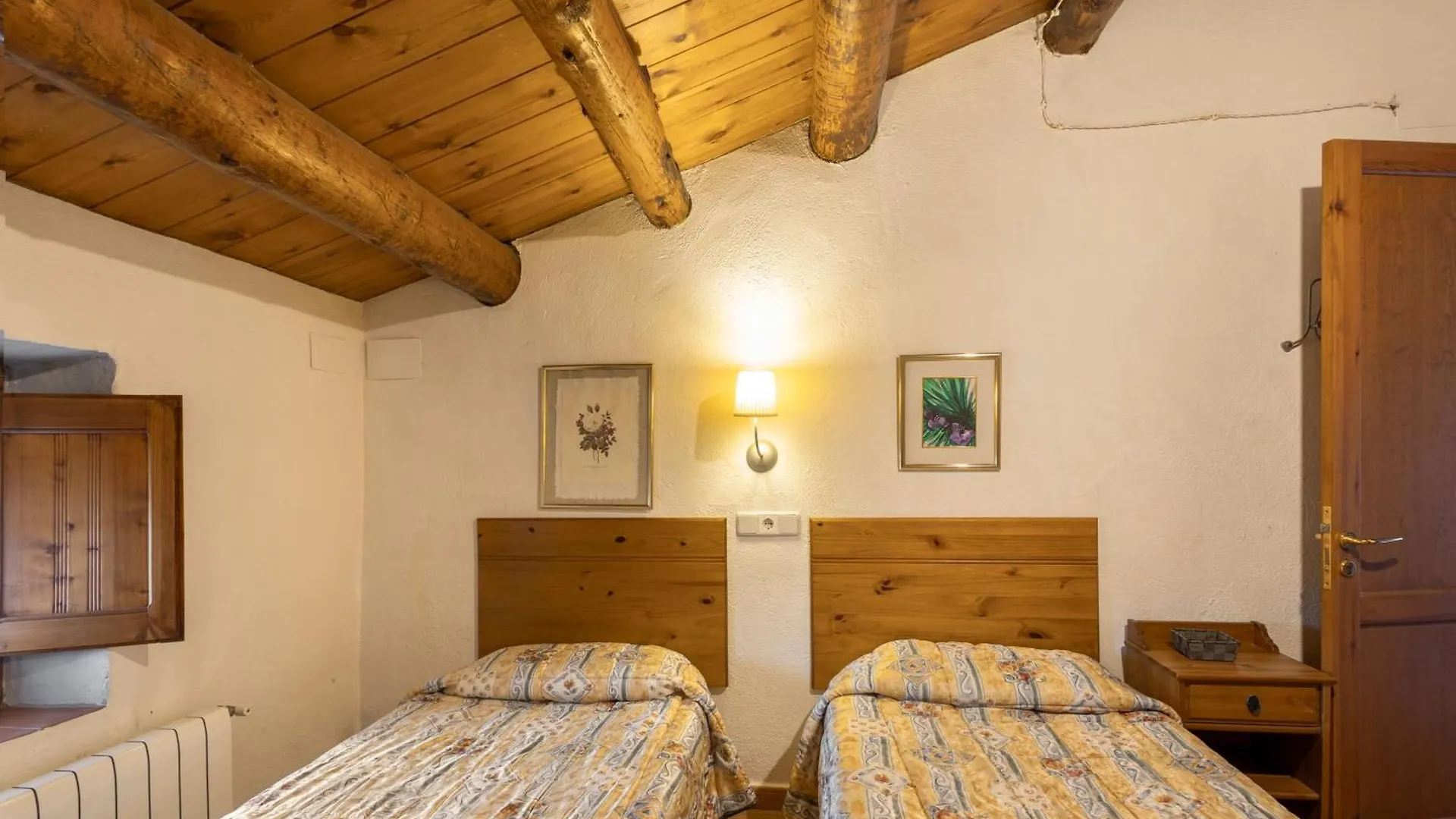 Cal Contra Guest House Gelida
