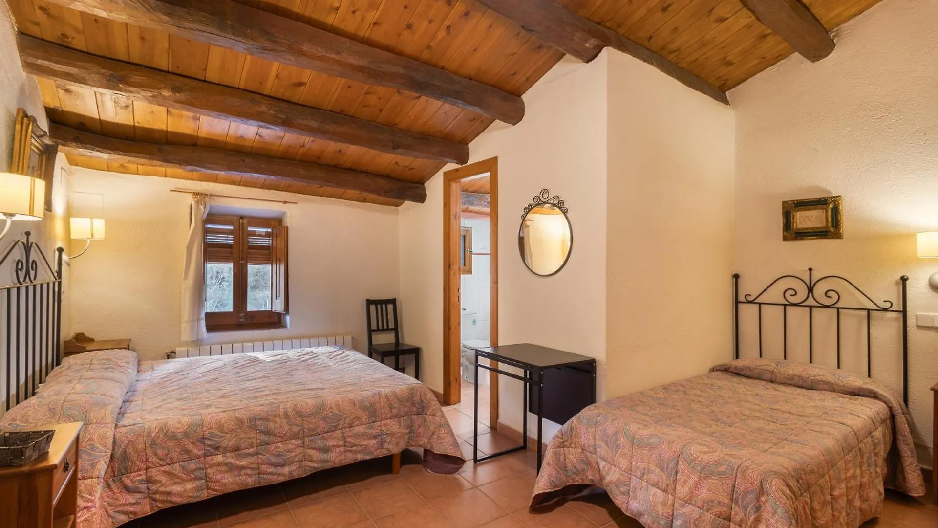 Country house Cal Contra Guest House Gelida Spain